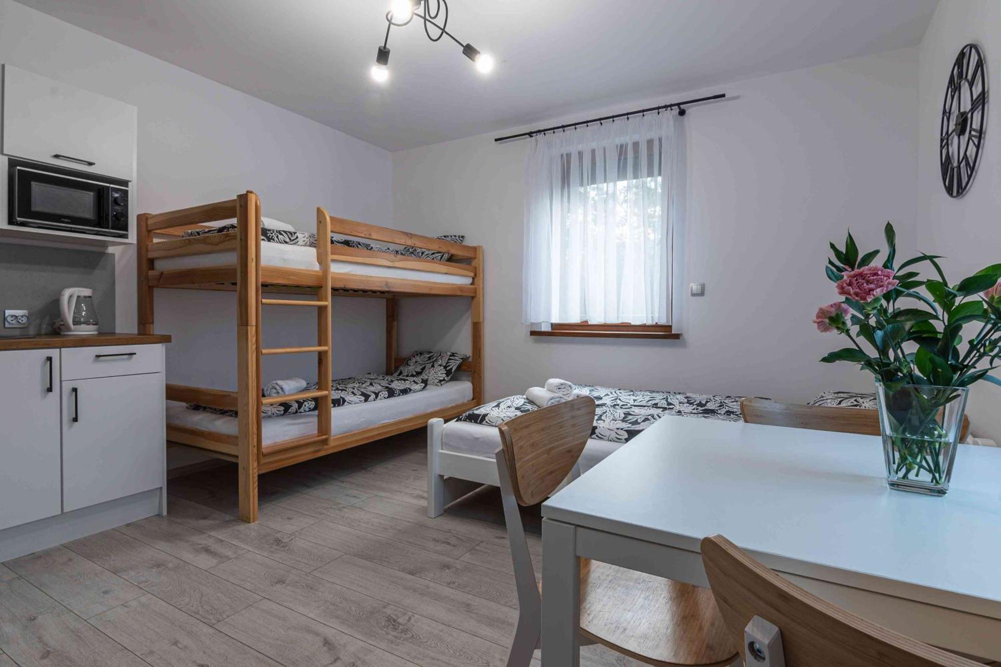 Dworek Na Zakrecie - Noclegi Zator Exterior photo